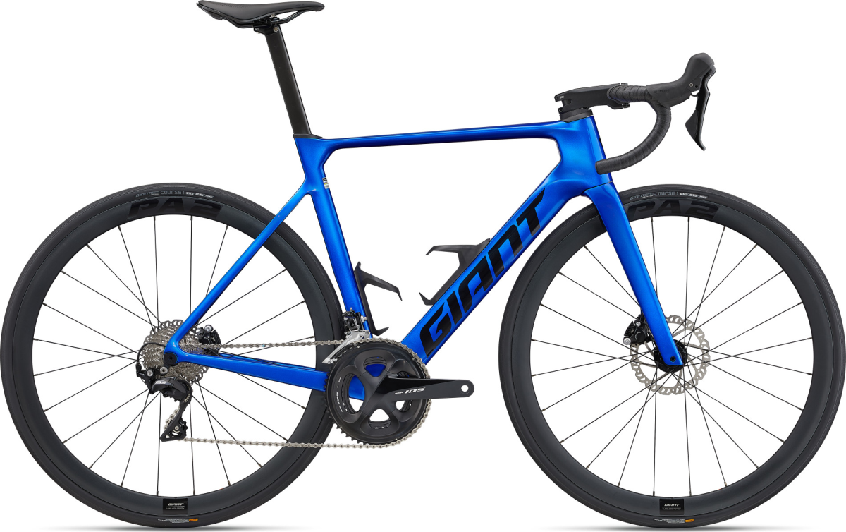GIANT Propel Advanced 2 Rennrad Carbon 22-Gang Shimano 105 Mit Scheibenbremsen MJ 2023 3 GIANT Propel Advanced 2 Rennrad Carbon 22-Gang Shimano 105 Mit Scheibenbremsen MJ 2023